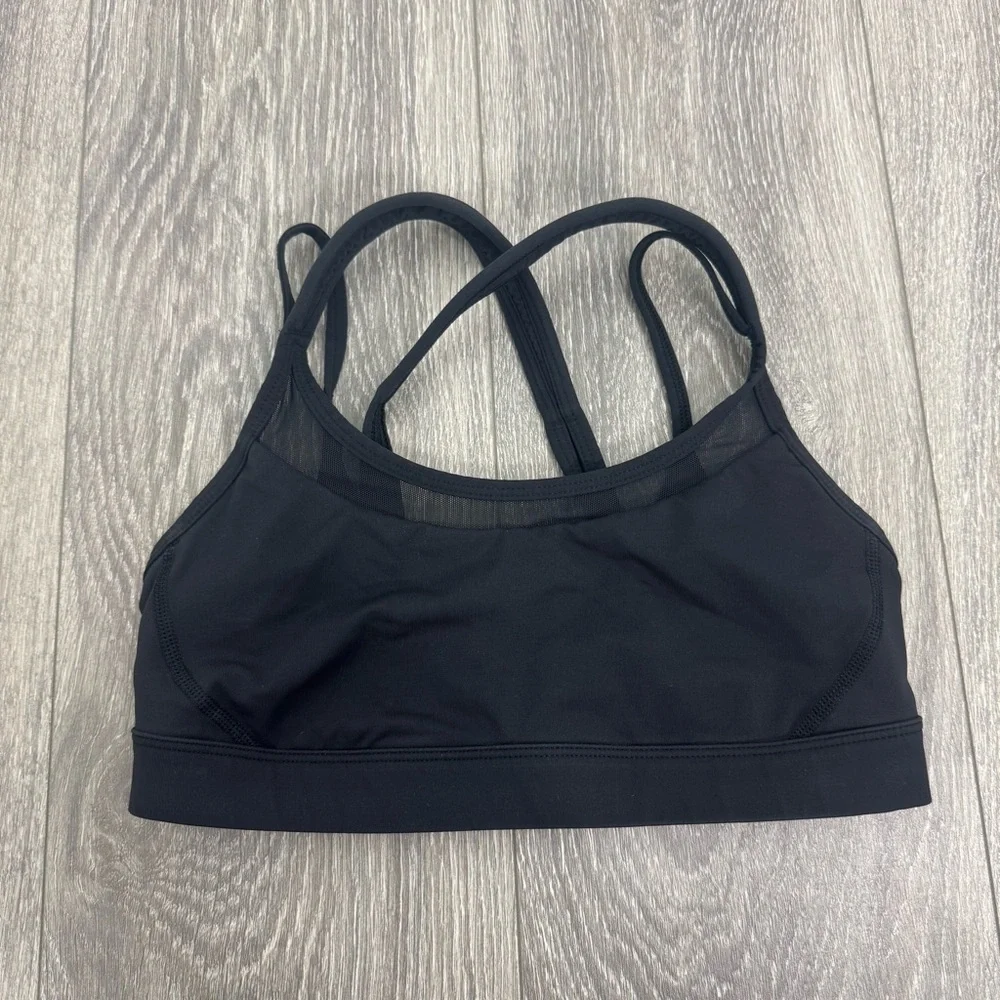 Lululemon extra support sport bra in black SZ 6
